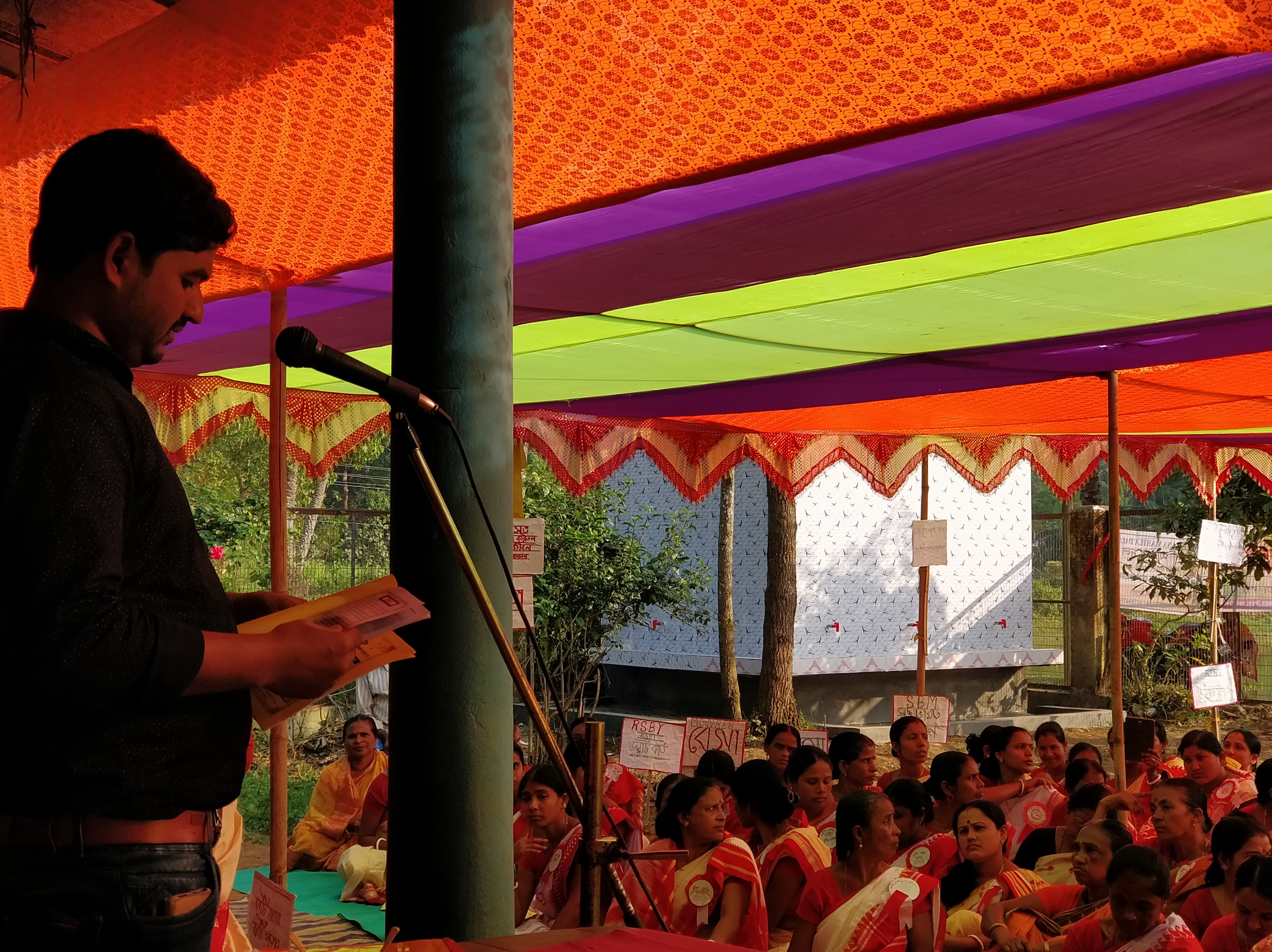 Pradhan addressing people in Gram Sabha